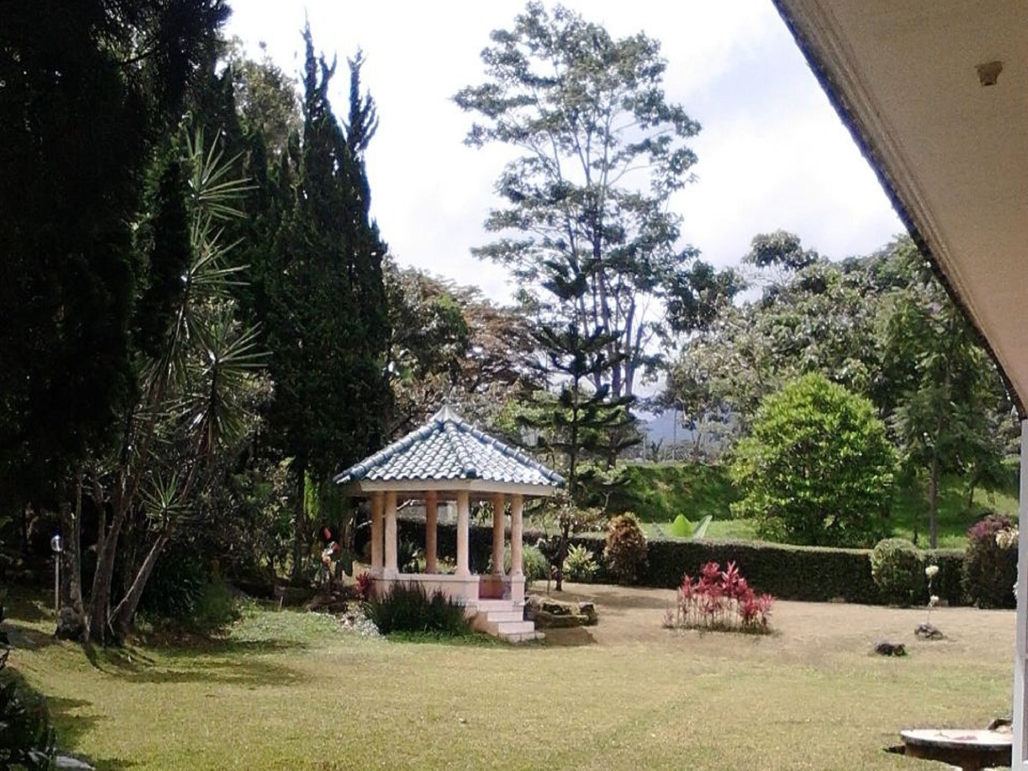 Villa Puncak Resort Cipanas  Exteriör bild